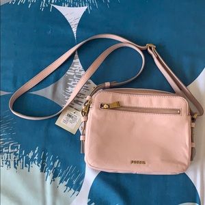 NWT FOSSIL light pink leather crossbody bag